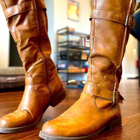 **SOLD** - Picture 2 of 2